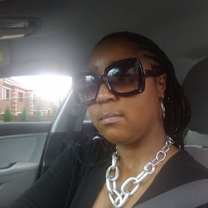 Meet your Posher, Katina